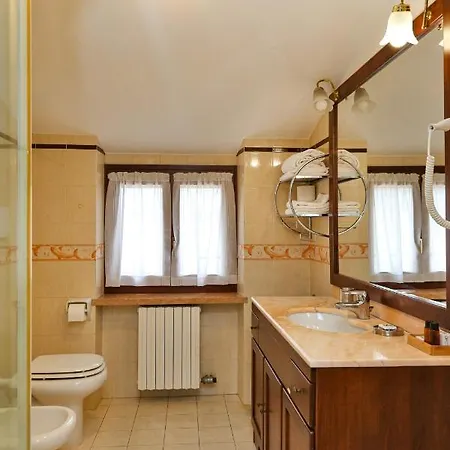 Colombara 아파트호텔